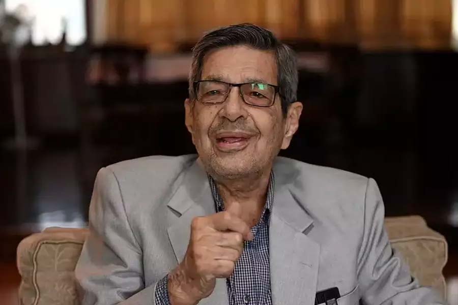 Dr Rustom Soonawala, a favourite doctor to several Bollywood families died at 95 
