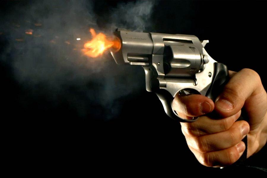 A man shot his wife during argument in Naihati, accused arrested