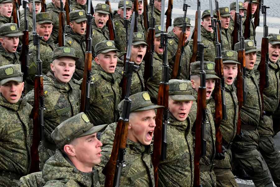 US Russia battle for influence in central Africa where Vladimir Putin mercenaries Wagner Group playing a key role 