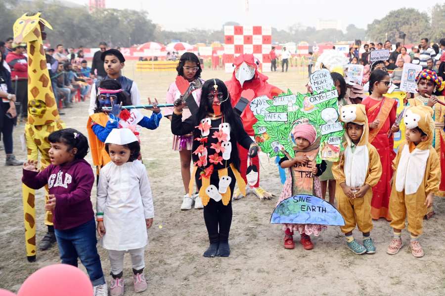 যেমন খুশি সাজো ইভেন্টের অংশগ্রহণকারীরা।