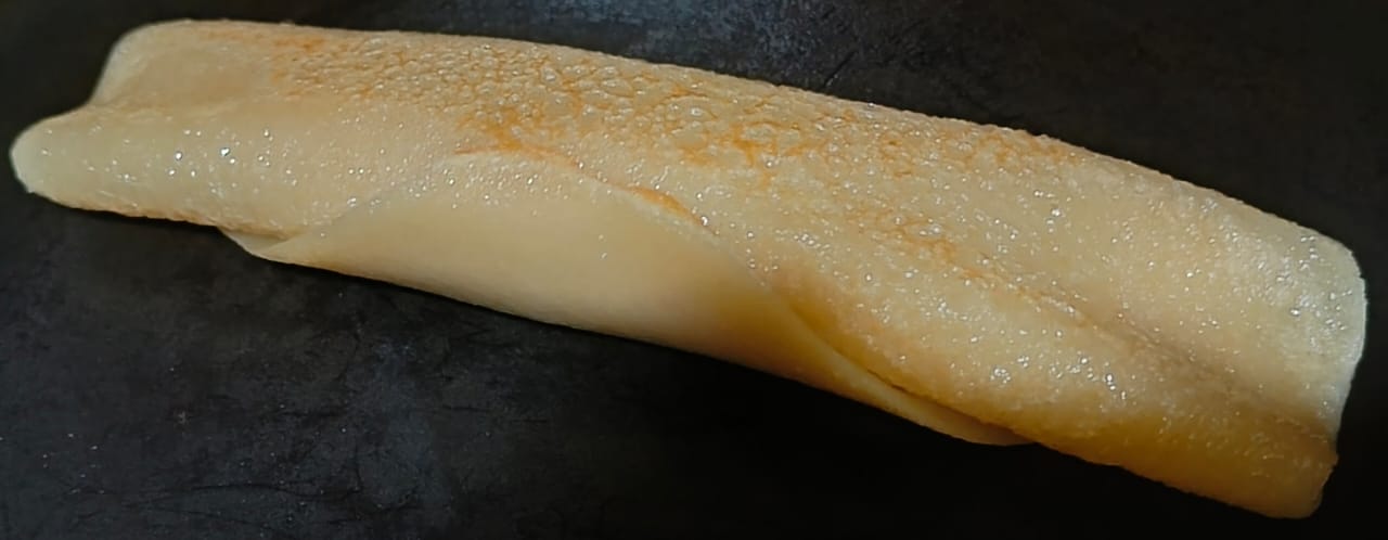 দোকানের পিঠেতে এই স্বাদ মেলে না।