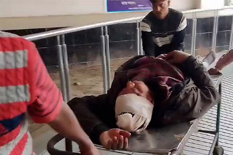 Malda Kaliachak TMC worker death brings back the question of intra-party conflict dgtld