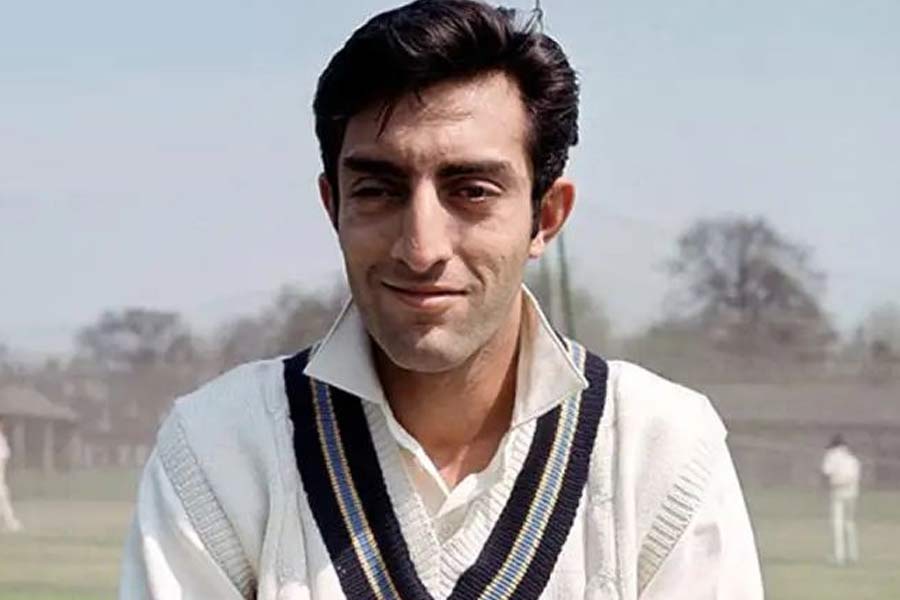 Top international cricketers who battled physical conditions and continued their careers 