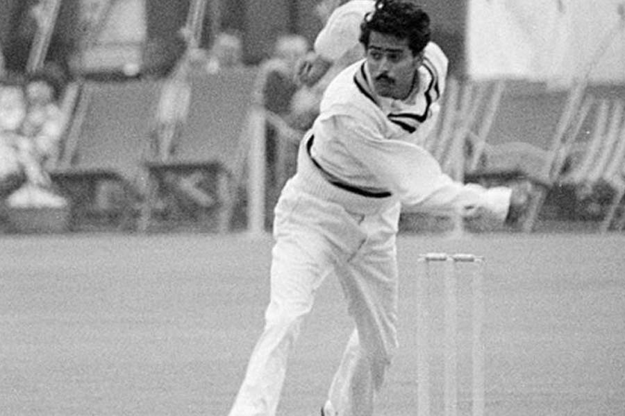 Top international cricketers who battled physical conditions and continued their careers 