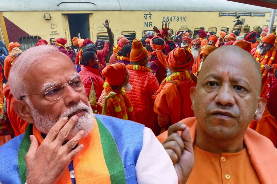 Is it a Prayagraj Vs Ayodhya? Railway’s ‘Special’ arrangements for Mahakumbha not special at all, Allegations from saffron camp itself