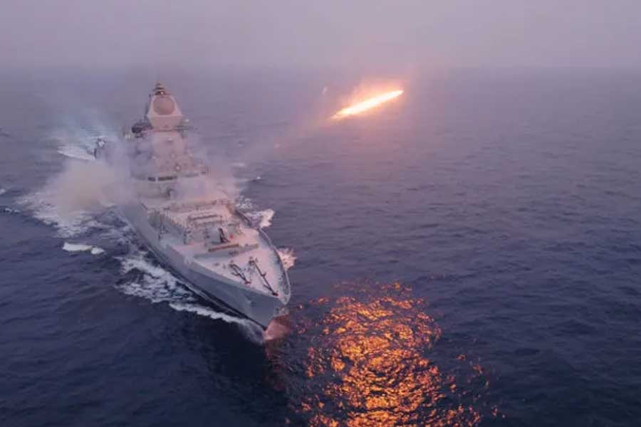 From Robot Dog to warships and submarine high tech weapon and naval power are increasing Indian Army and Navy 