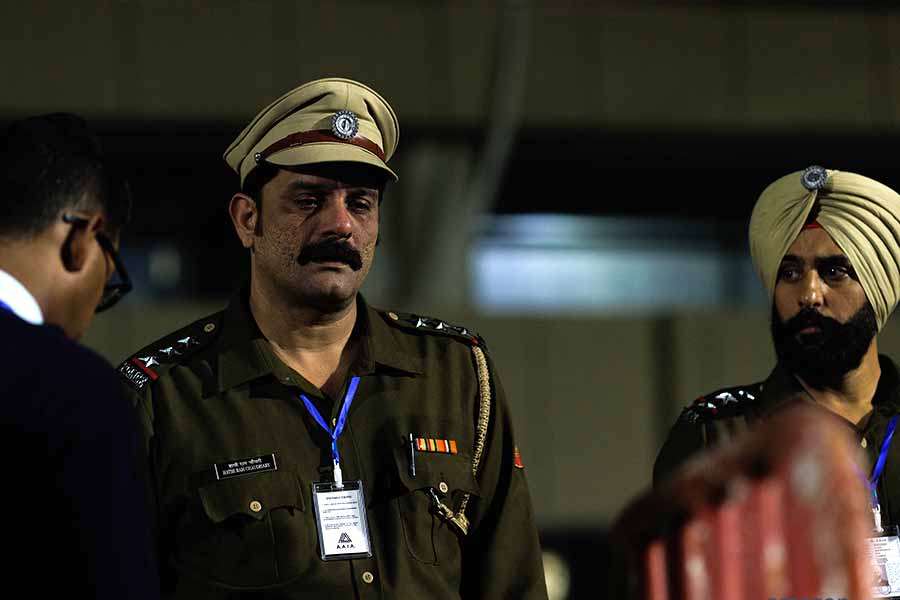 ‘পাতাল লোক ২’ ওয়েব সিরিজ়ের একটি দৃশ্যে জয়দীপ আহলাওয়াট।