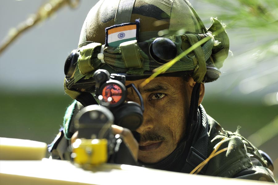 Global fire power index 2025 India is military still ahead from Pakistan know US Russia and China ranking 