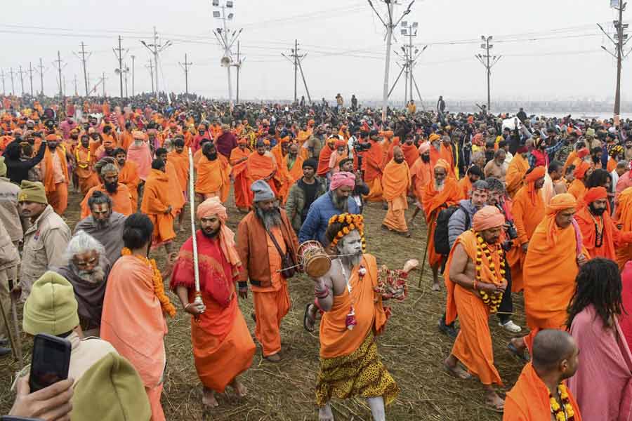 All you need to know about Mahamandaleshwar Narayanand Giri Maharaj alias Golden Baba from Mahakumbh 