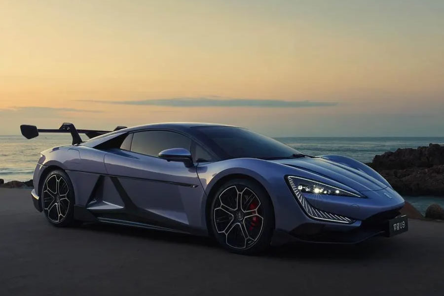 EV sales dipped rapidly in 2025 a big concern for Chinese economy 