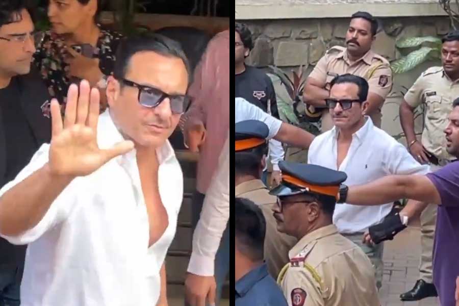 Saif Ali Khan Returning Home After 5 days shows thumbs up here is the first VIsual