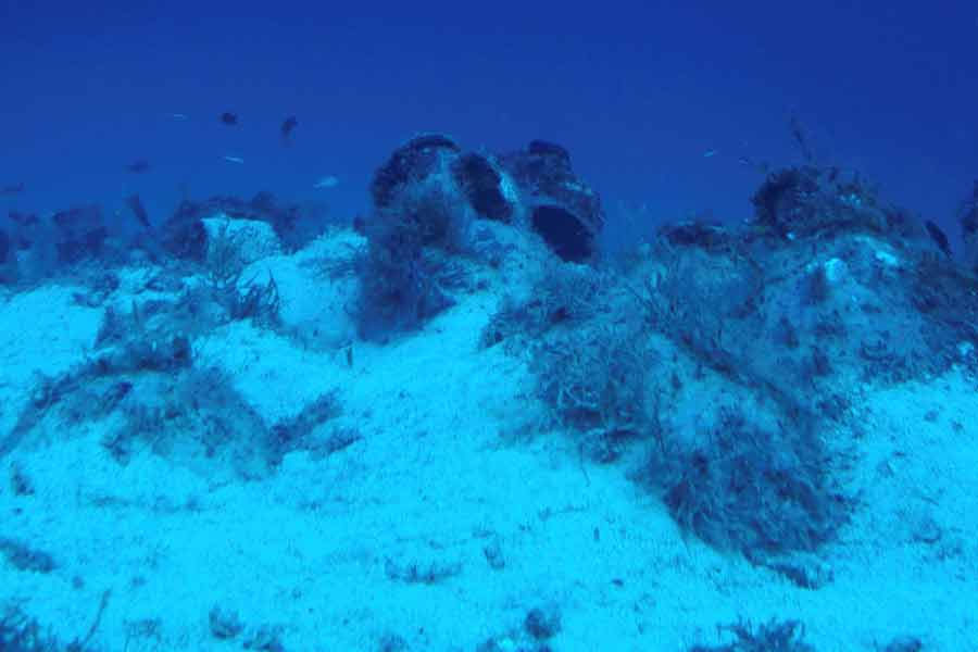 Million tons of rare mineral like nickel, cobalt discovered in japan that could make them billions