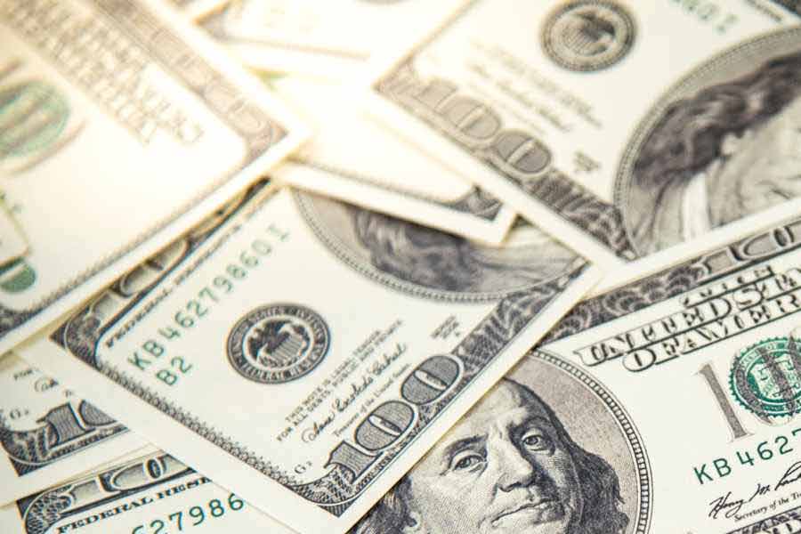 How an American Man bought old Photo for 173 rupees and sold it for 43 crore