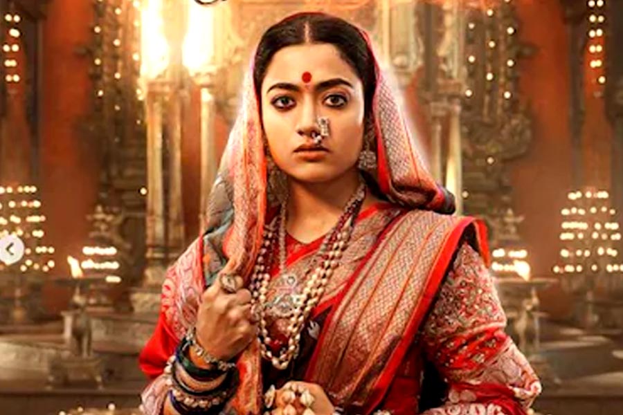 How much Vicky Kaushal, Rashmika Mandanna charged for their roles in Chhaava movie 