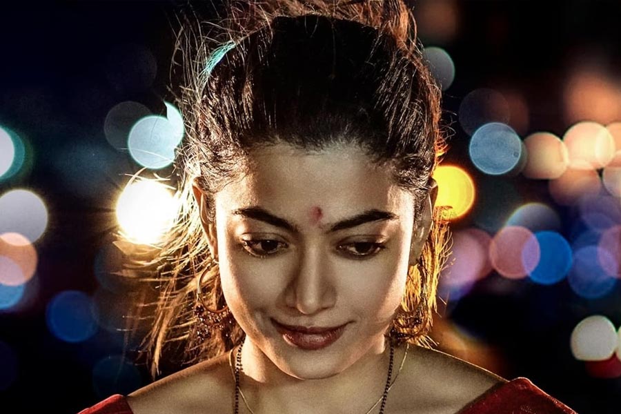 How much Vicky Kaushal, Rashmika Mandanna charged for their roles in Chhaava movie 