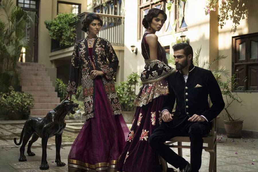 Pakistani fashion designer and actor Deepak Perwani embroiled in controversy for India have it better