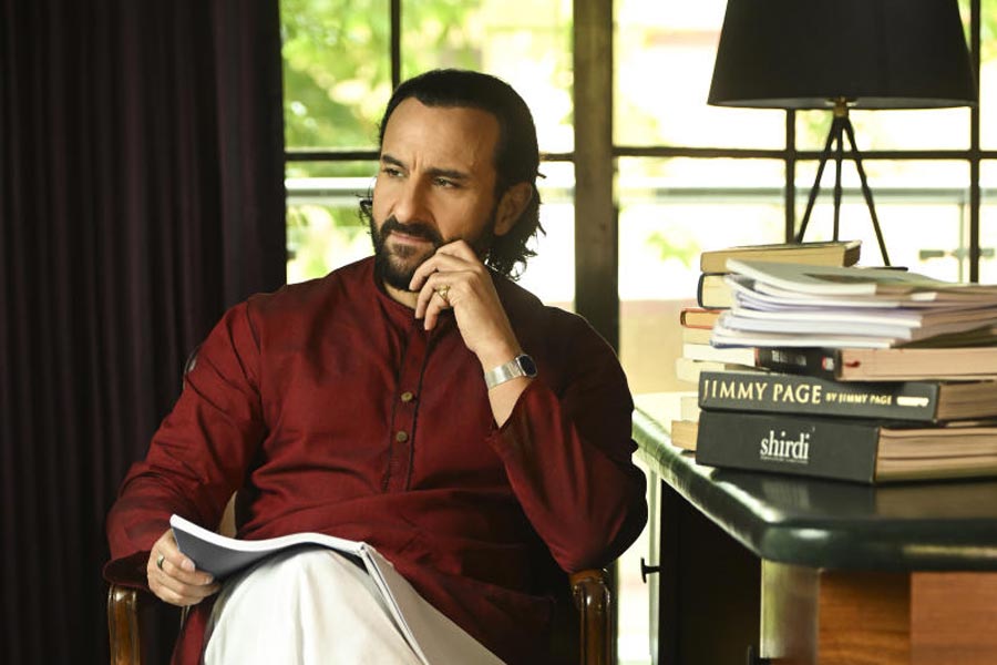 What is enemy property act, what is the relation between saif and 15 thousand crore property 