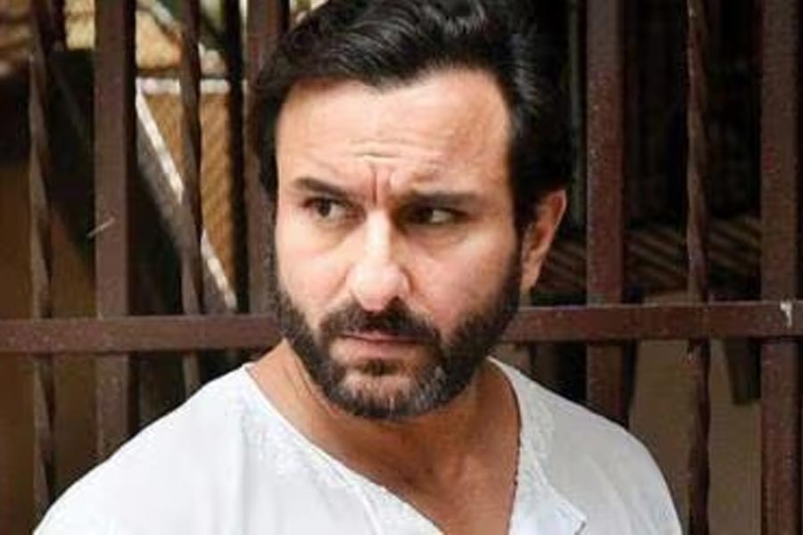 What is enemy property act, what is the relation between saif and 15 thousand crore property 