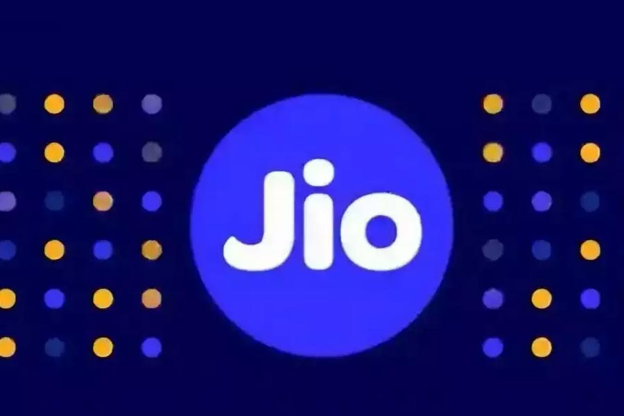 JioCoin launched by Mukesh Ambani how you can earn this digital token free of cost 