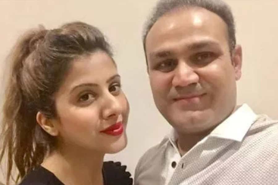 Things to know about Virender Sehwag's wife Aarti Ahlawat and the rumors behind their divorce 