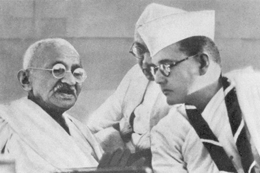 Congress and Subhas Chandra Bose never parted ways, but there are other instances of leaders breaking away from the party and getting successful dgtl