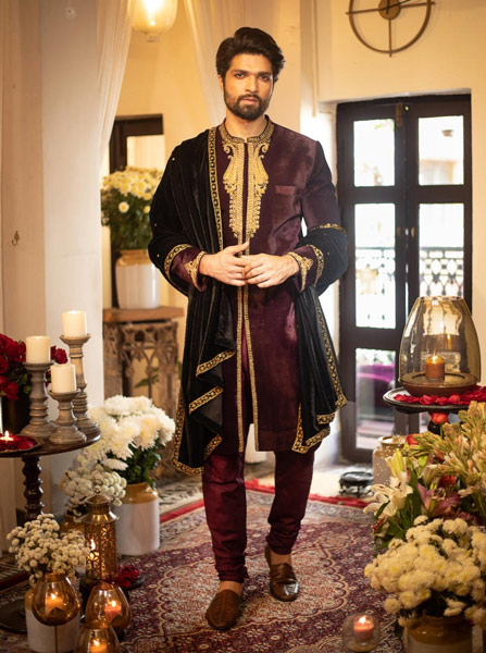 রিসেপশনের স্টাইল।