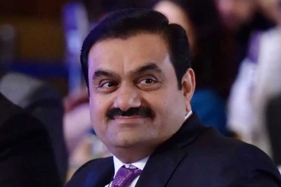 Gautam Adani is in copper war with Aditya Birla Group know its impact in Indian economy 
