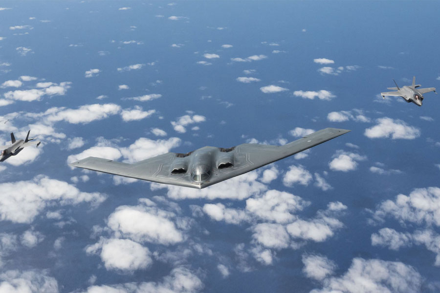 US strategic stealth bomber B 21 Raider faster production can counter China in Indo Pacific 