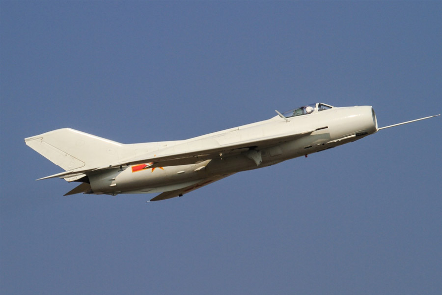 US strategic stealth bomber B 21 Raider faster production can counter China in Indo Pacific 