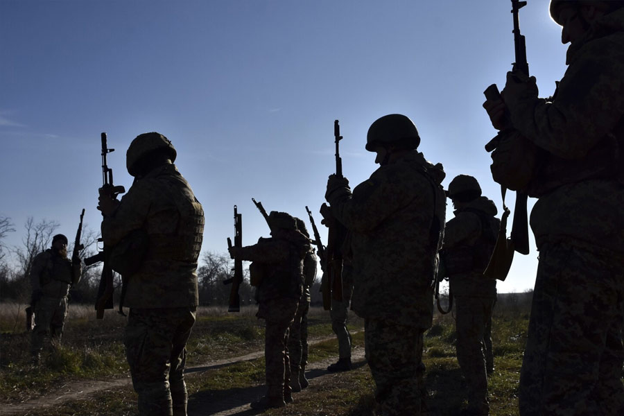 US making money from war know how profitable weapon business for America 