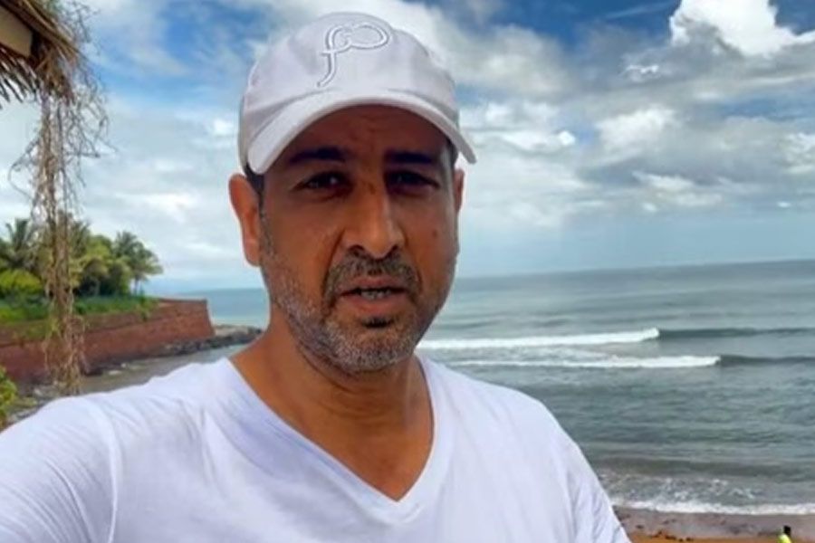 From Saif Ali Khan to Akshay Kumar, the actors take Ronit Roy’s security agency facilities