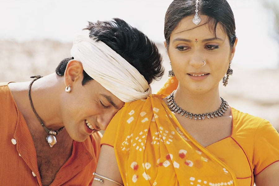 From Saif Ali Khan to Akshay Kumar, the actors take Ronit Roy’s security agency facilities