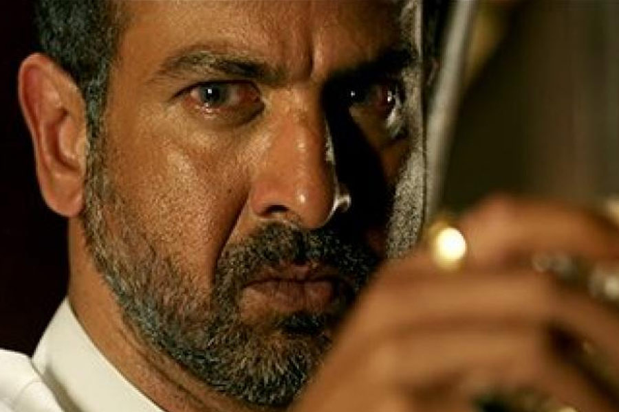 From Saif Ali Khan to Akshay Kumar, the actors take Ronit Roy’s security agency facilities