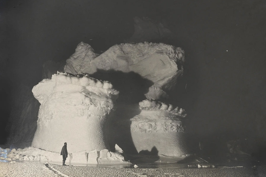 Douglas Mawson leader and sole survivor of the most terrible polar exploration ever 