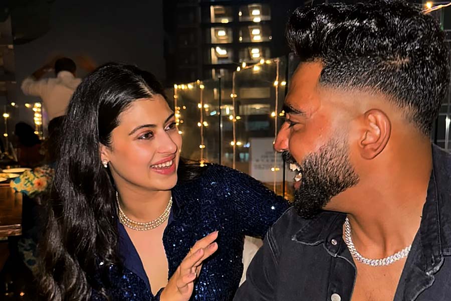 Zanai Bhosle and Mohammed Siraj 