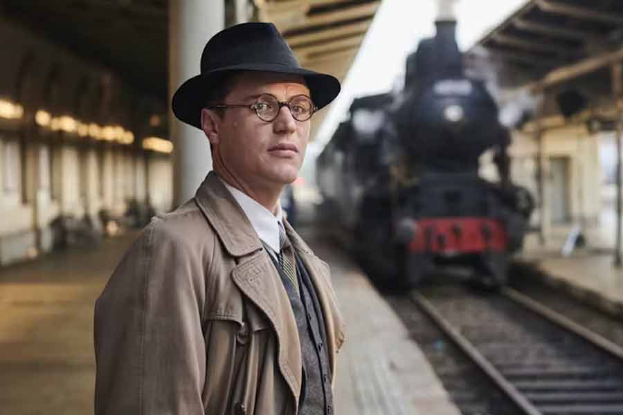 Nicholas Winton organized a rescue operation that brought 669 children from Czechoslovakia during World War II 