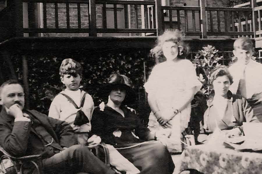 Nicholas Winton organized a rescue operation that brought 669 children from Czechoslovakia during World War II 