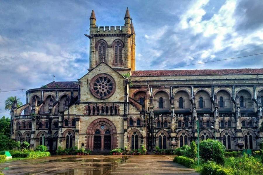 অল সেন্টস ক্যাথিড্রাল।