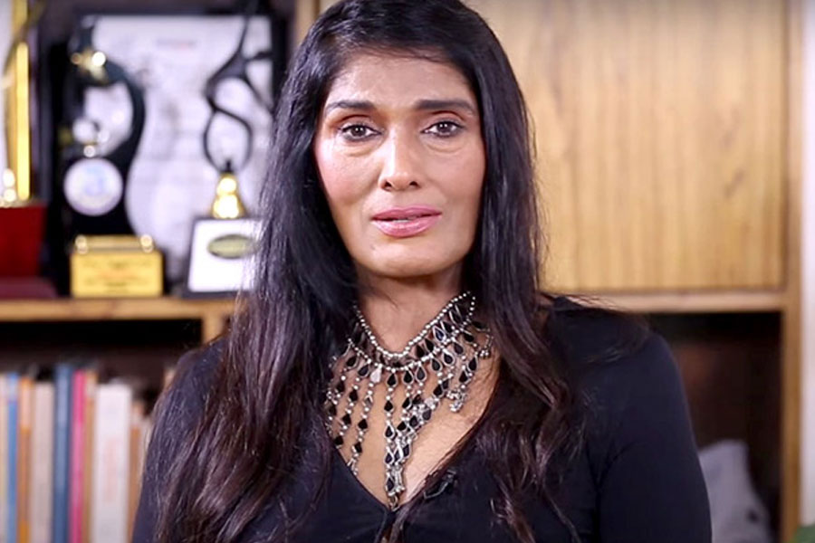 From Mamta Kulkarni to Vinod Khanna, bollywood stars who became monk after leaving film industry 