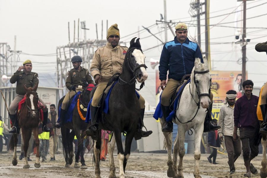 DIG Maha Kumbh orders horse-mounted police to clear Triveni Sangam Ghat