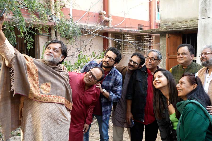 Srijit Mukherji to adapt Bratya Basu’s popular stage drama Winkle Twinkle for silver screen dgtl
