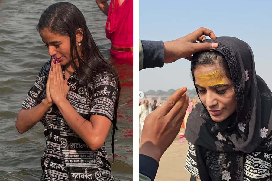 Poonam Panday took a holy dip at Maha Kumbha 2025 and she shared some glimpses from it