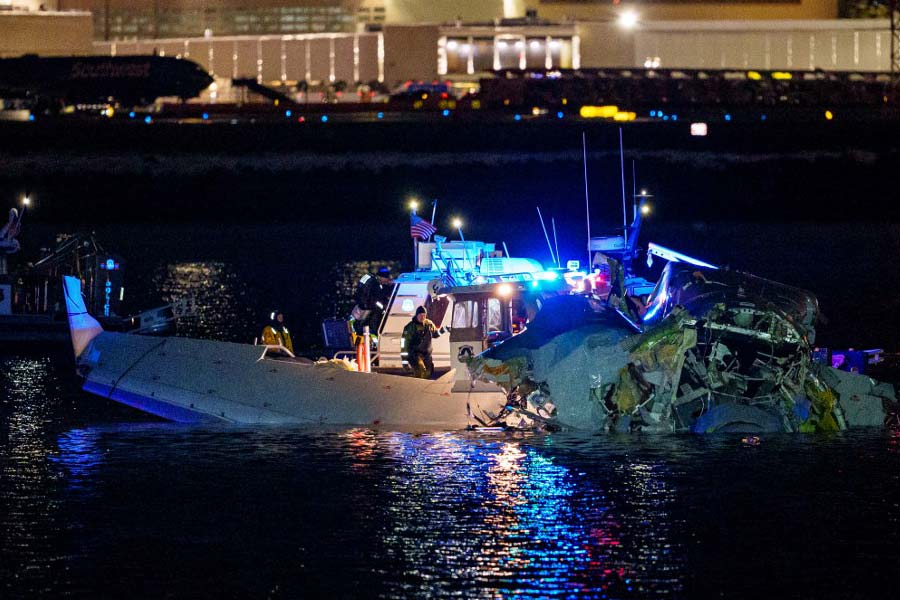 No survivors in US plane helicopter crash bodies recovered from river dgtl