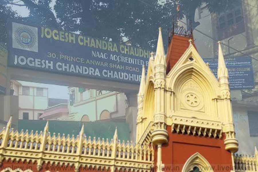 Calcutta HC gives permission to Yogesh Chandra Law College for saraswati puja dgtl