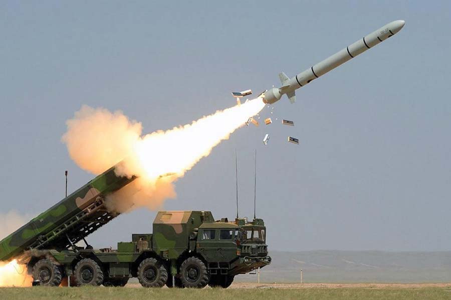 Chinese President Xi Jinping removes senior military commanders and top scientist amid growing hinting rebellion in PLA