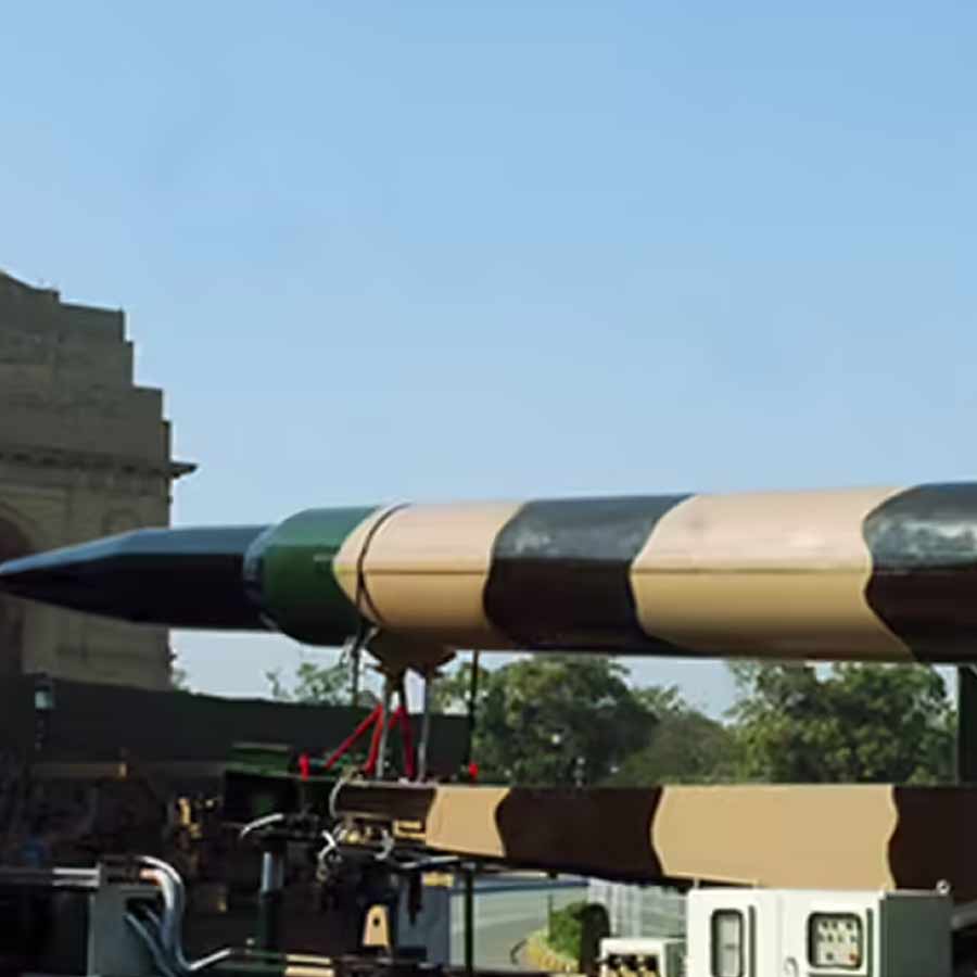 India is developing Agni-5 bunker buster missile, how powerful is it than China’s DF-15 or US GBU-57 MOP