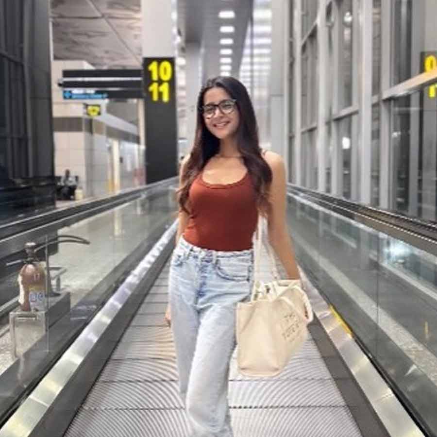 Actress Debchandrima Singharoy’s new post makes noise speculations are she dating someone dgtl