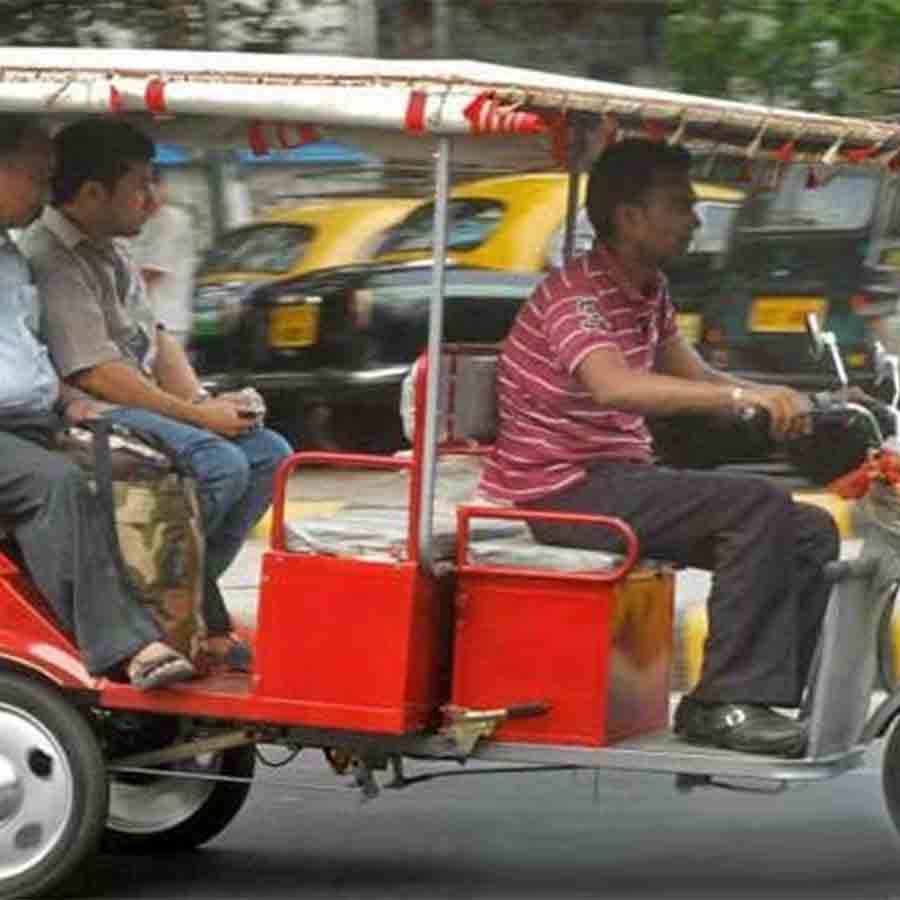 Oppression of totos increasing at digha, Police to take action soon