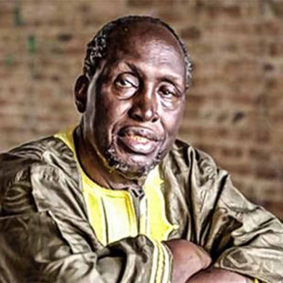 Ngũgĩ wa Thiong'o was not only a powerful writer, but also a symbol of the anti-colonial struggle