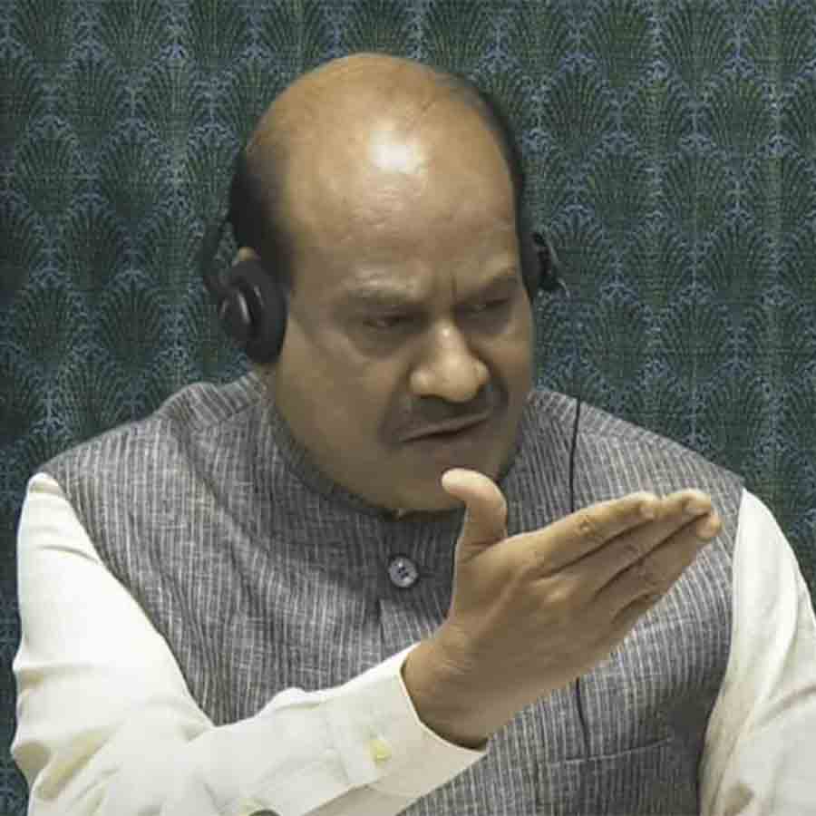 ওম বিড়লা।